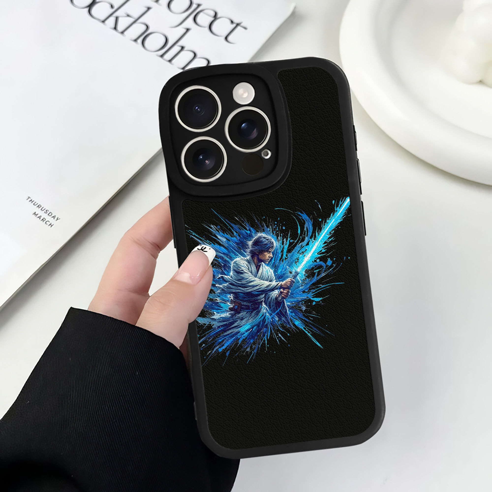 （画像用） スター・ウォーズ Star Wars 【iPhone 16シリーズ対応】シリコンスマホケース（レザー調） 材質：シリコン